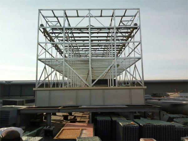 淺析工業(yè)冷卻塔產(chǎn)生噪音的原因(隔音墻能給冷卻塔降低多少噪音)